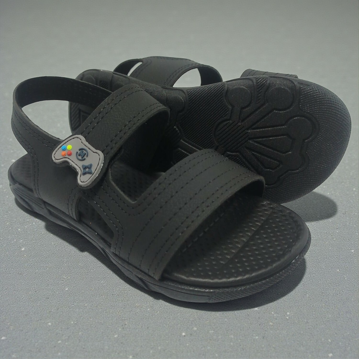 2135.662.13958.15745 22/26 Sandália Infantil Molekinho Preto - Caixa com 8 pares - Atacado 1