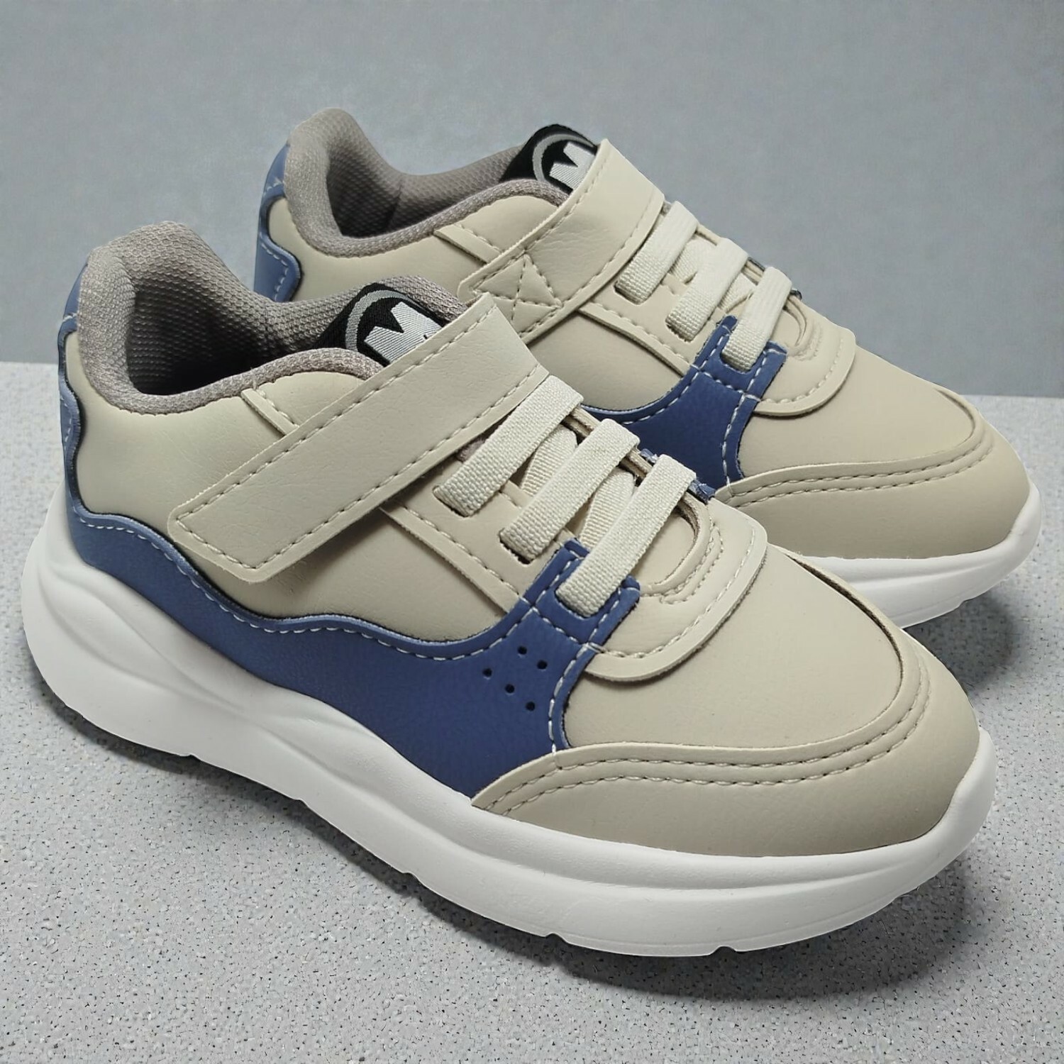 2641.105.13958.103916.1 21/26 Tênis Infantil Molekinho Areia/Azul - Caixa com 8 pares - Atacado 1