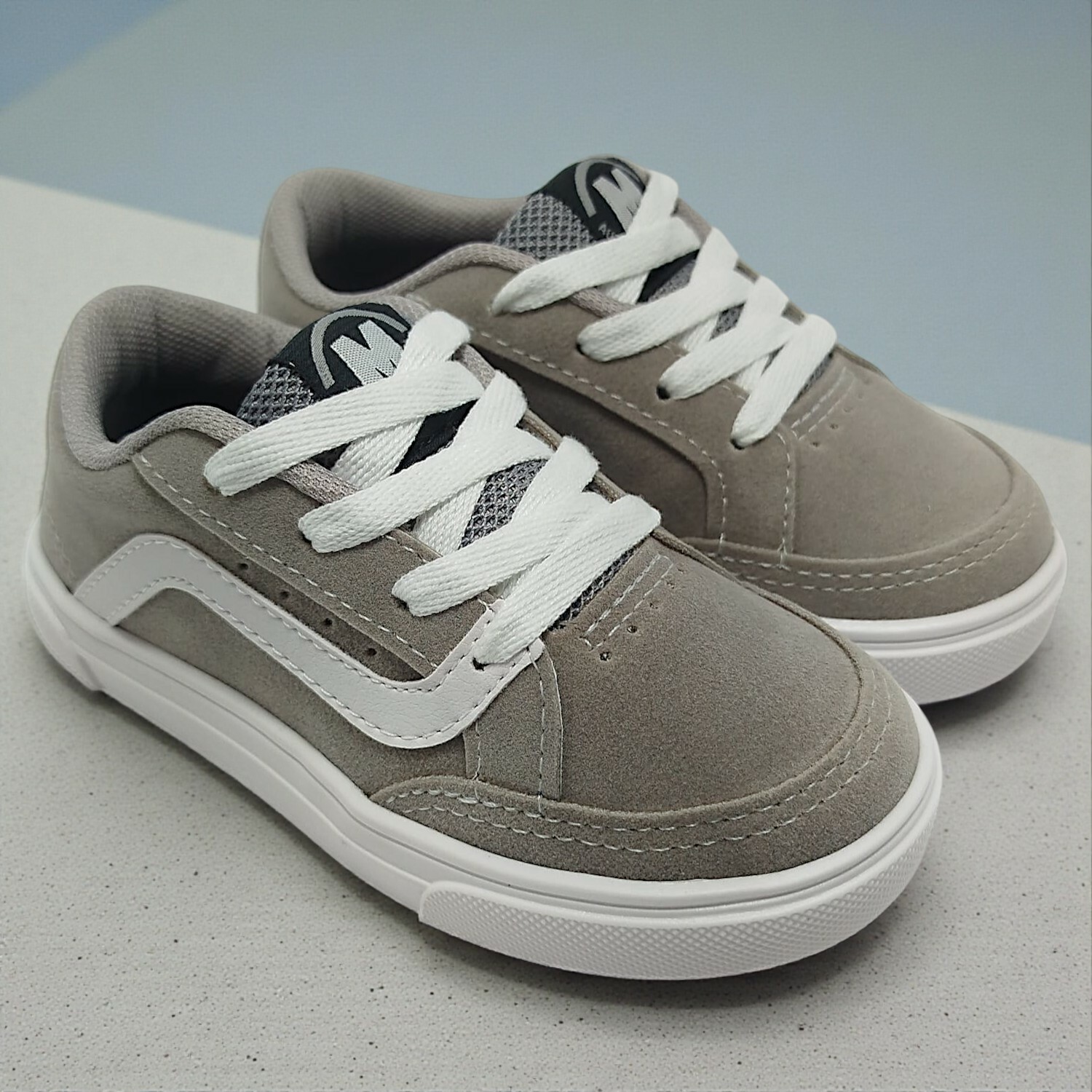 2133.188.30302.104566.1 21/26 Tênis Infantil Molekinho Cinza - Caixa com 8 pares - Atacado 1