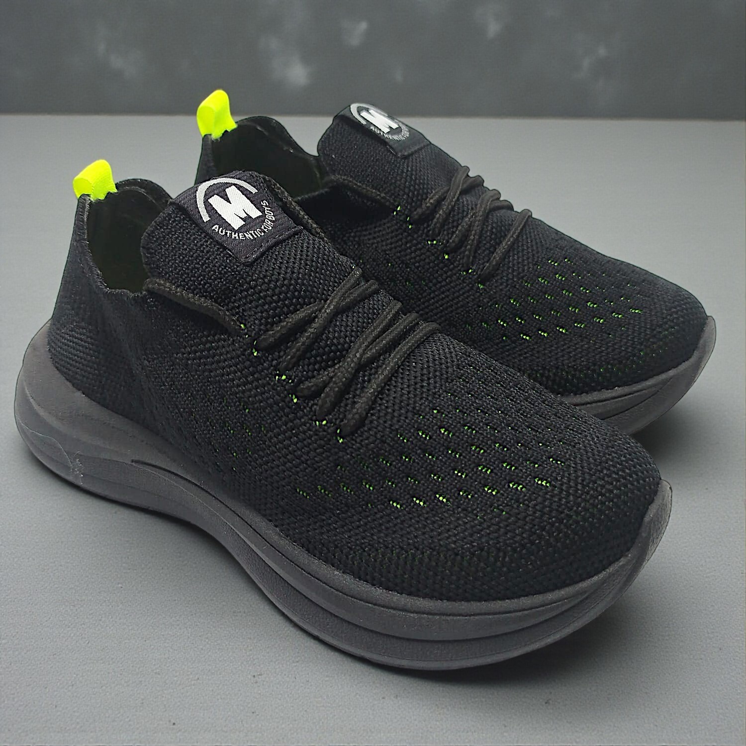 2850.316.30612.81473 27/34 Tênis Infantil Molekinho Preto - Caixa com 8 pares - Atacado 1