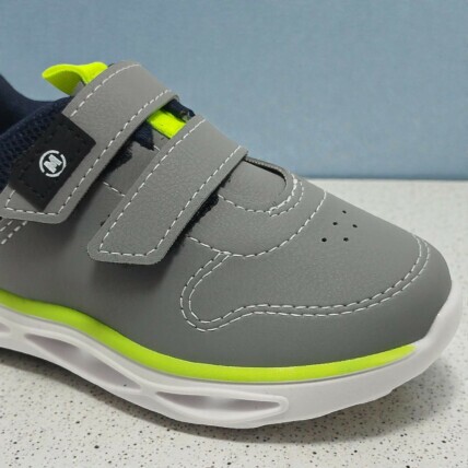 2620.116.29367.73049 21/26 Tênis Infantil Molekinho Cinza com LED - Caixa com 8 pares - Atacado 1