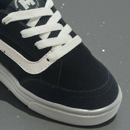 2133.188.30302.17689.1 21/26 Tênis Infantil Molekinho Preto - Caixa com 8 pares - Atacado 1